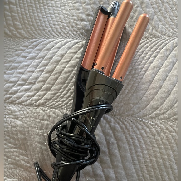 Revlon Salon Long Lasting Waves - Picture 2 of 3